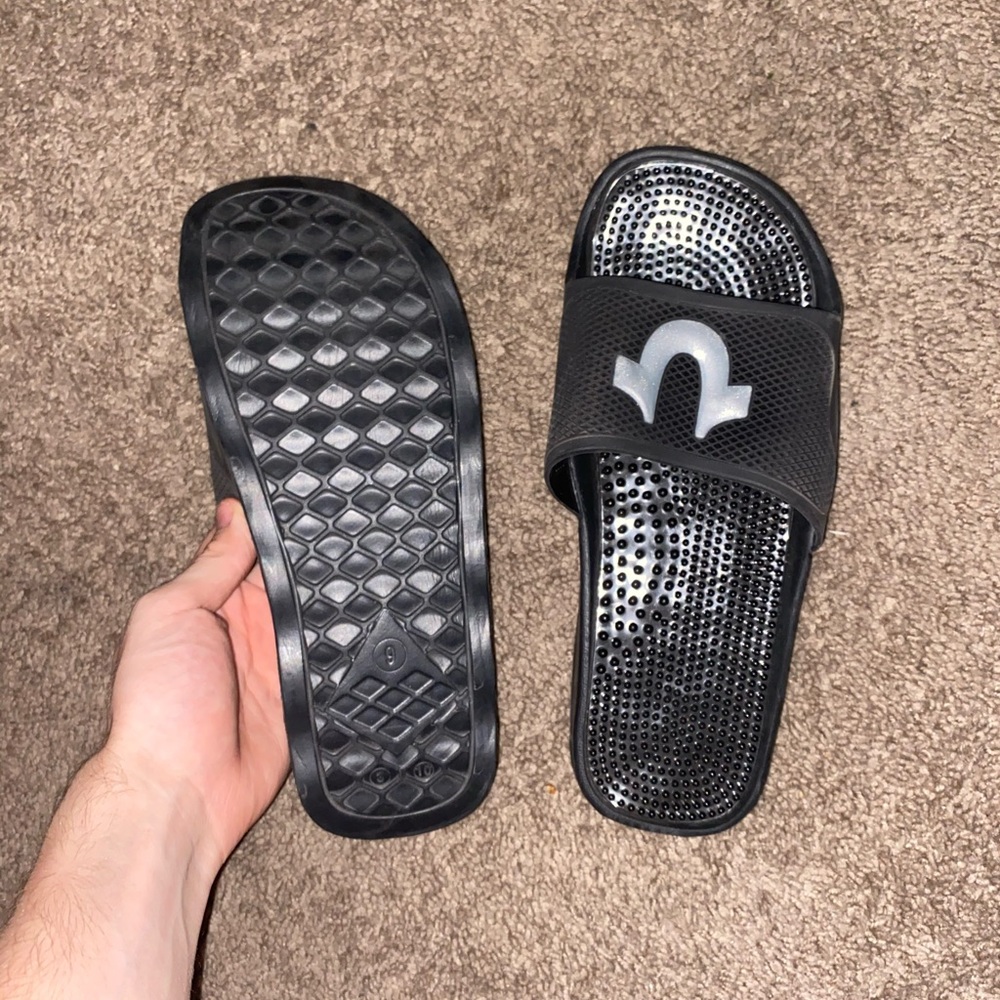 True Religion slides